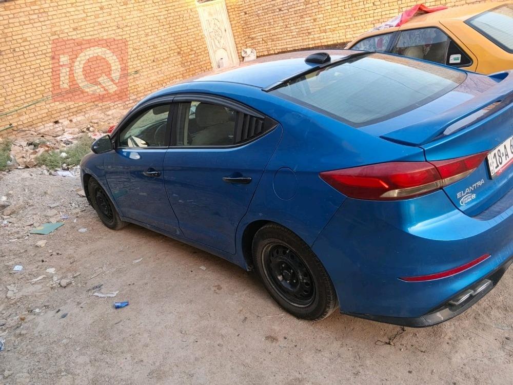 هيونداي النترا